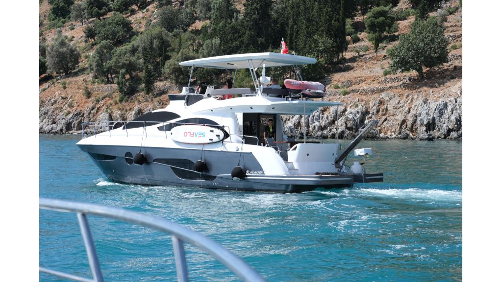 Alanya Private Yacht Tours – Khaleesi Deluxe Yacht Charter yacht rental