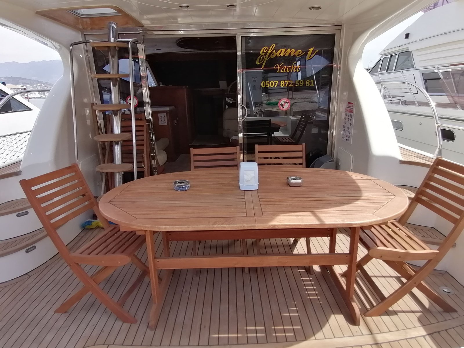 Sunset Yacht Cruise in Alanya Efsane Yacht